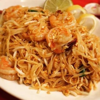 L Pad Thai